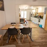 Chez Simon, Au Fil De L'eau *