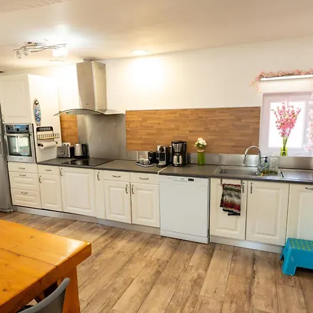 Chez Simon, Au Fil De L'eau *