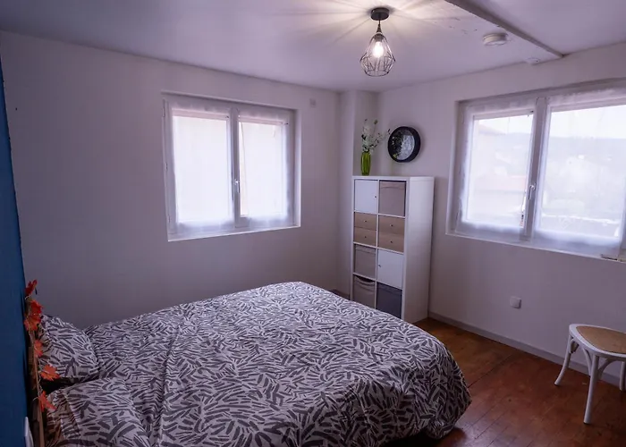 Chez Simon, Au Fil De L'eau Revel (Haute-Garonne)